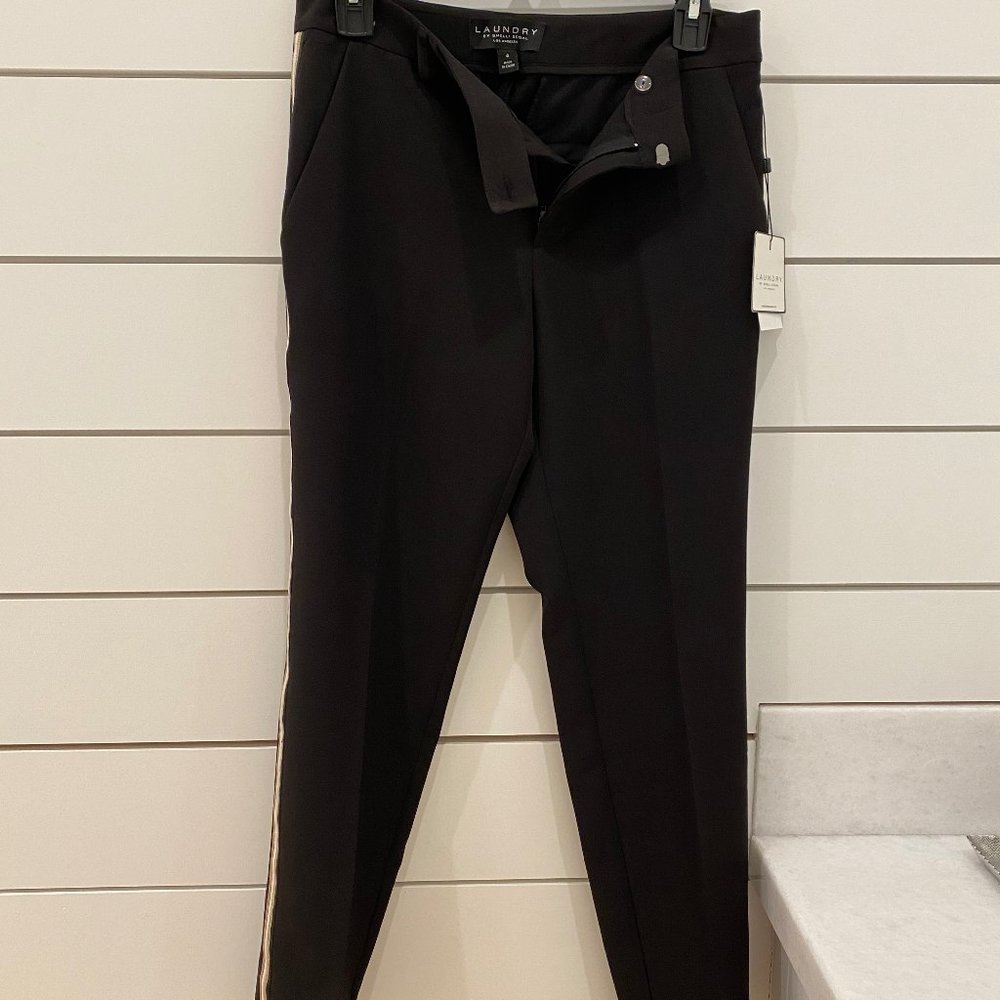 Laundry pants